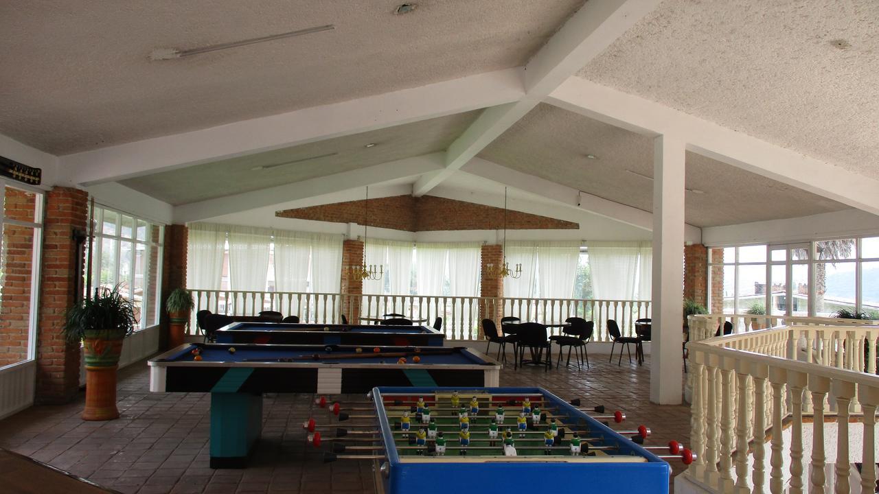 Hotel Villa Monarca Inn Zitacuaro Екстер'єр фото