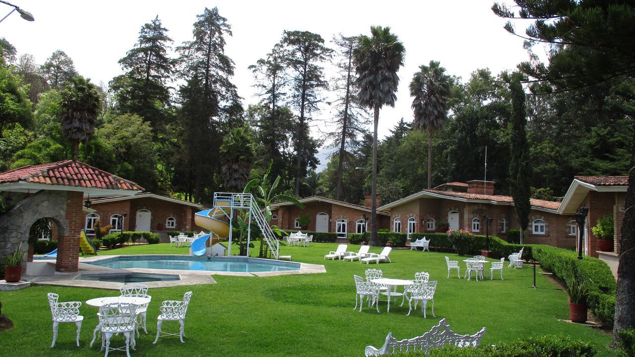Hotel Villa Monarca Inn Zitacuaro Екстер'єр фото
